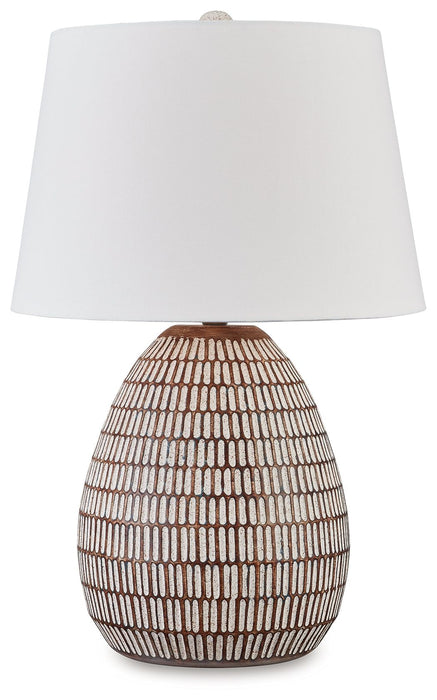 Darrich - Metal Table Lamp - Beige / White Signature Design by Ashley®