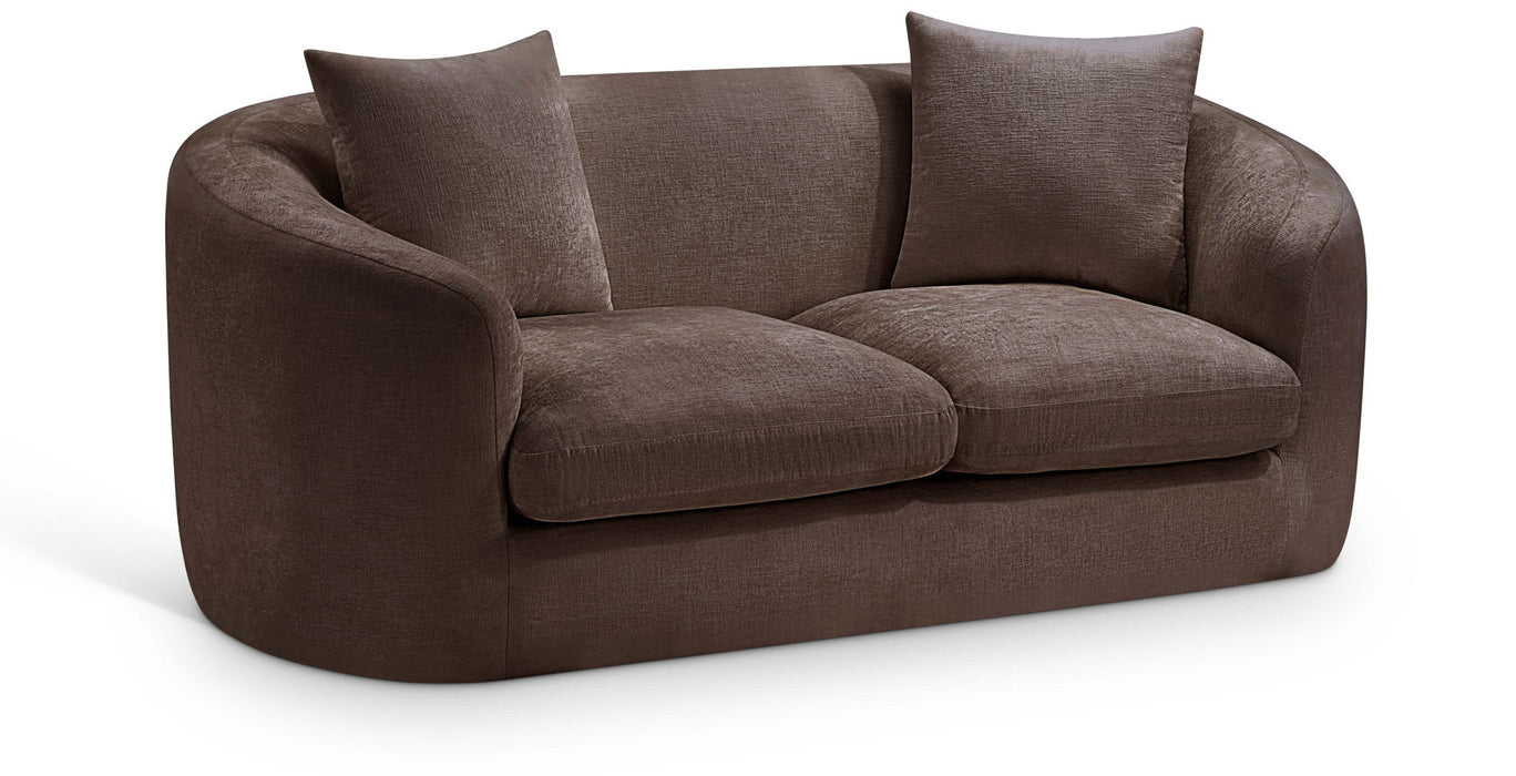 Penelope - Loveseat Meridian Furniture