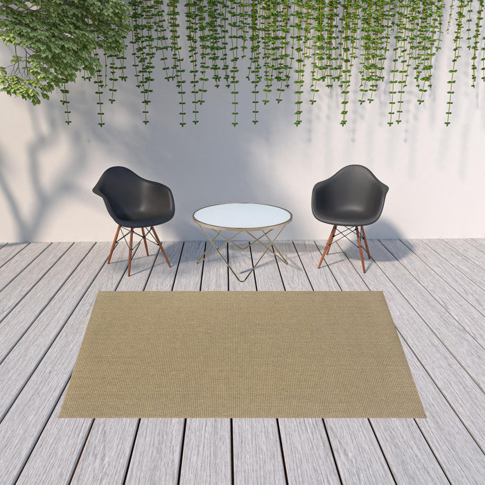 7' X 10' Stain Resistant Indoor / Outdoor Area Rug - Beige