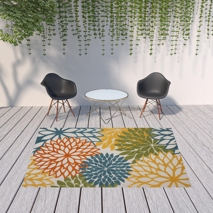 7' X 10' Floral Non Skid Indoor / Outdoor Area Rug - Turquoise