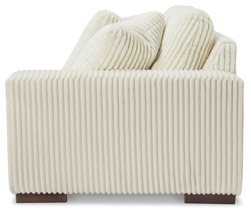 Lindyn - 4 Piece Sectional Signature Design by Ashley®