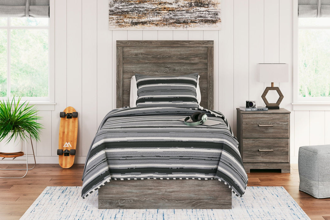 Ralinksi - Panel Bed Signature Design by Ashley®