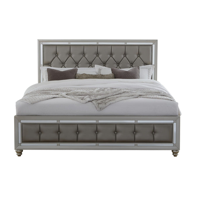 Solid Wood Full Tufted Upholstered Linenno Bed With Nailhead Trim - Silver