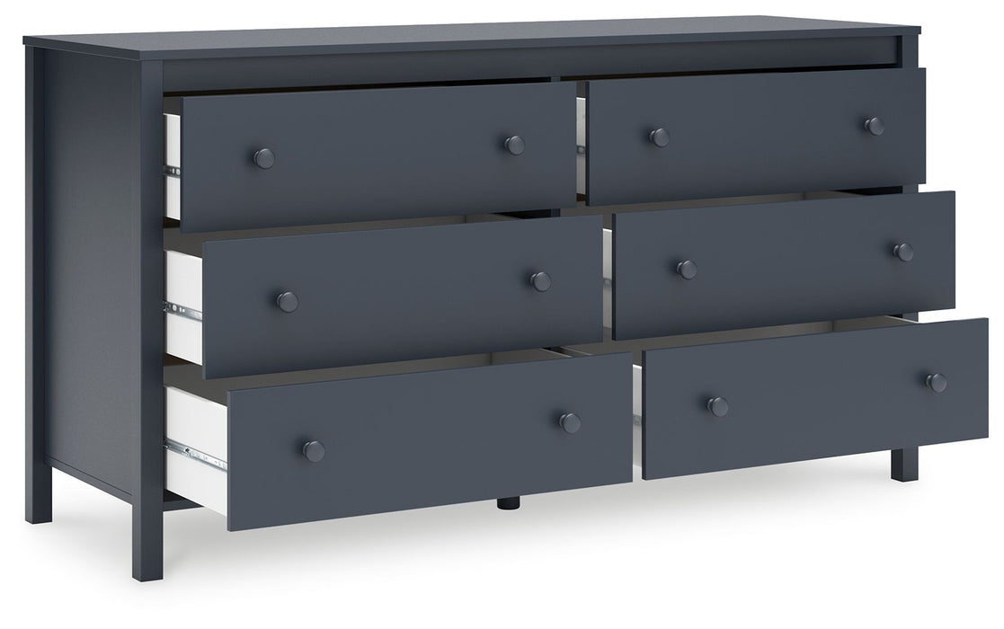 Simmenfort - Platform Bedroom Set Signature Design by Ashley®