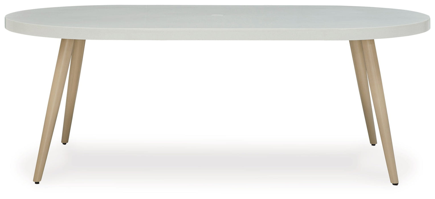 Seton Creek - Dining Set Signature Design by Ashley®