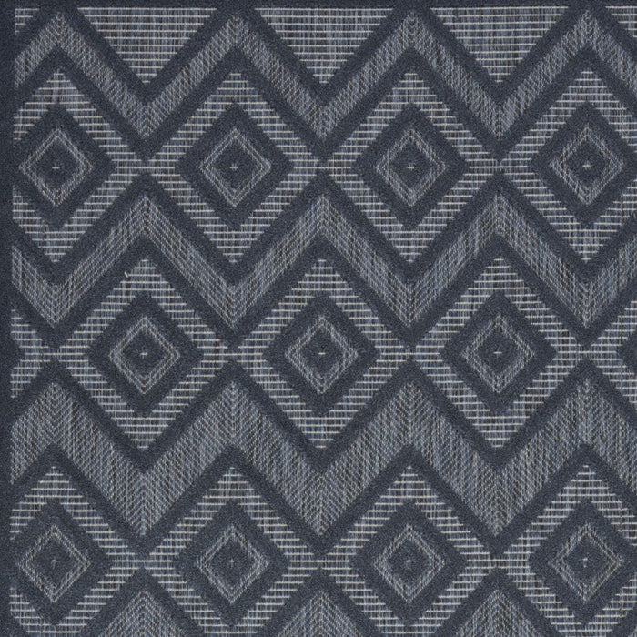 6' X 9' Argyle Indoor / Outdoor Area Rug - Navy Blue