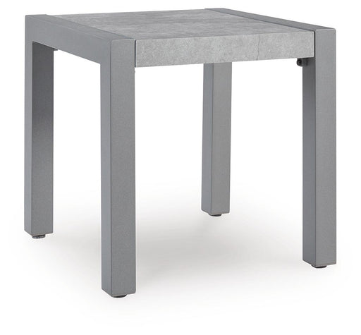 Hurley Park - Table Signature Design by Ashley®