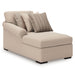 LadyMae - 4 Piece Sectional Benchcraft®