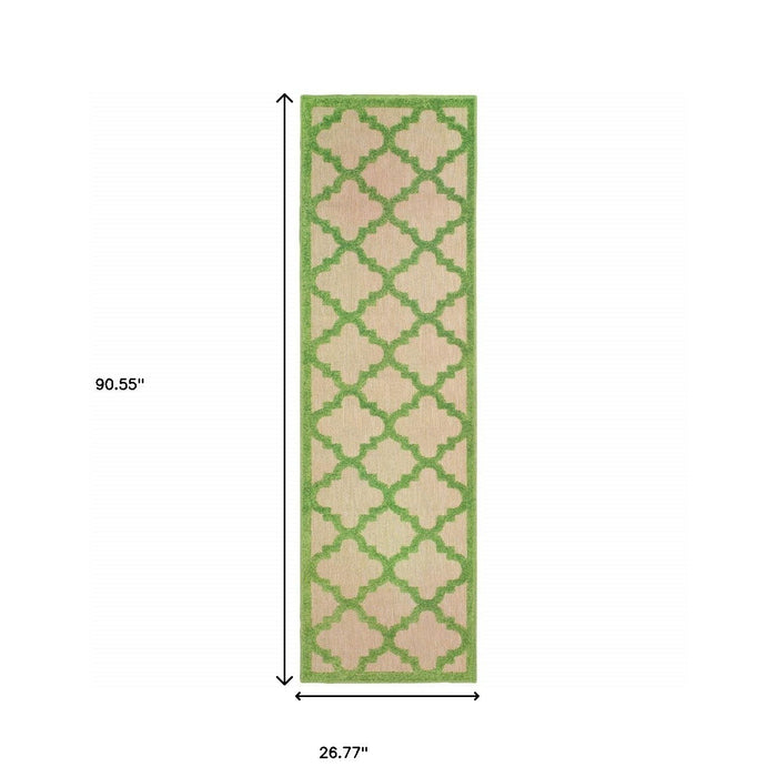 2' X 8' Geometric Stain Resistant Indoor / Outdoor Area Rug - Green