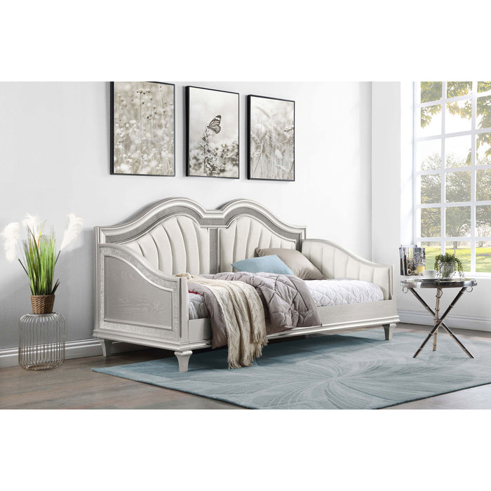 Aurelia - Twin Daybed With Trim Upholstery - Oak Furniture Max