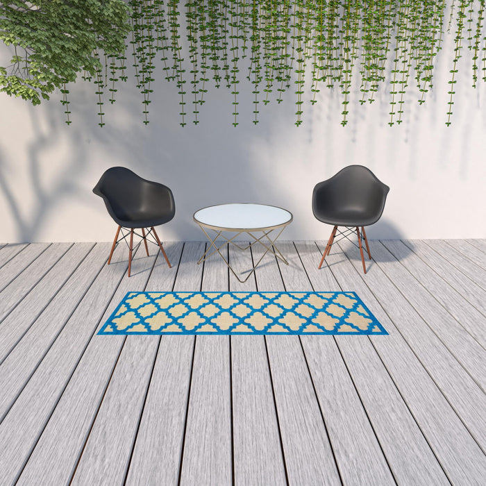 2' X 8' Geometric Stain Resistant Outdoor / Indoor Area Rug - Blue / Beige