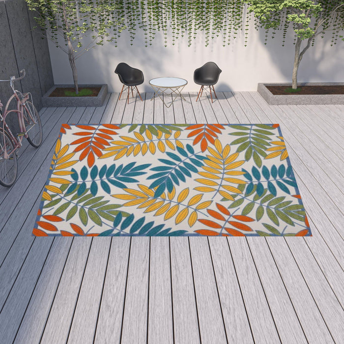 12' X 15' Floral Non Skid Indoor / Outdoor Area Rug - Ivory