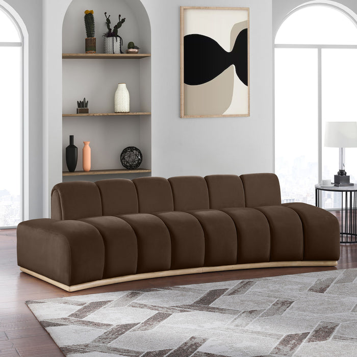 Jace - Sofa Meridian Furniture
