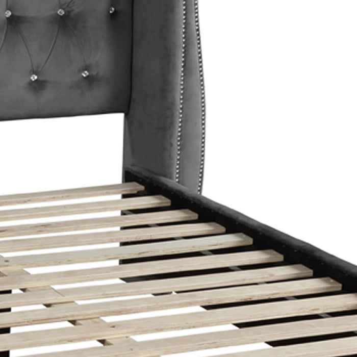Sophia - Crystal Tufted Upholstered Bed Matrix Furniture Group