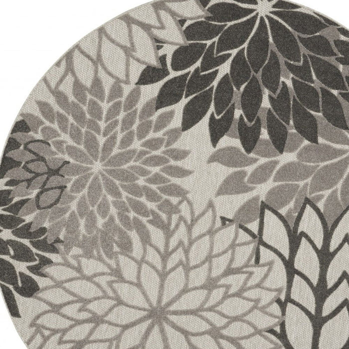 8' Round Round Floral Indoor / Outdoor Area Rug - Gray