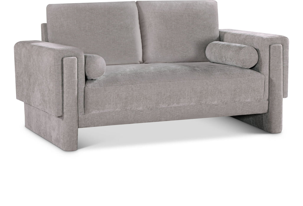 Madeline - Loveseat Meridian Furniture