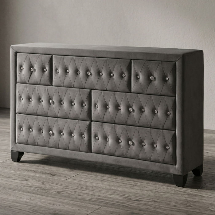 Sophia - 7 Drawer Dresser Matrix Furniture Group