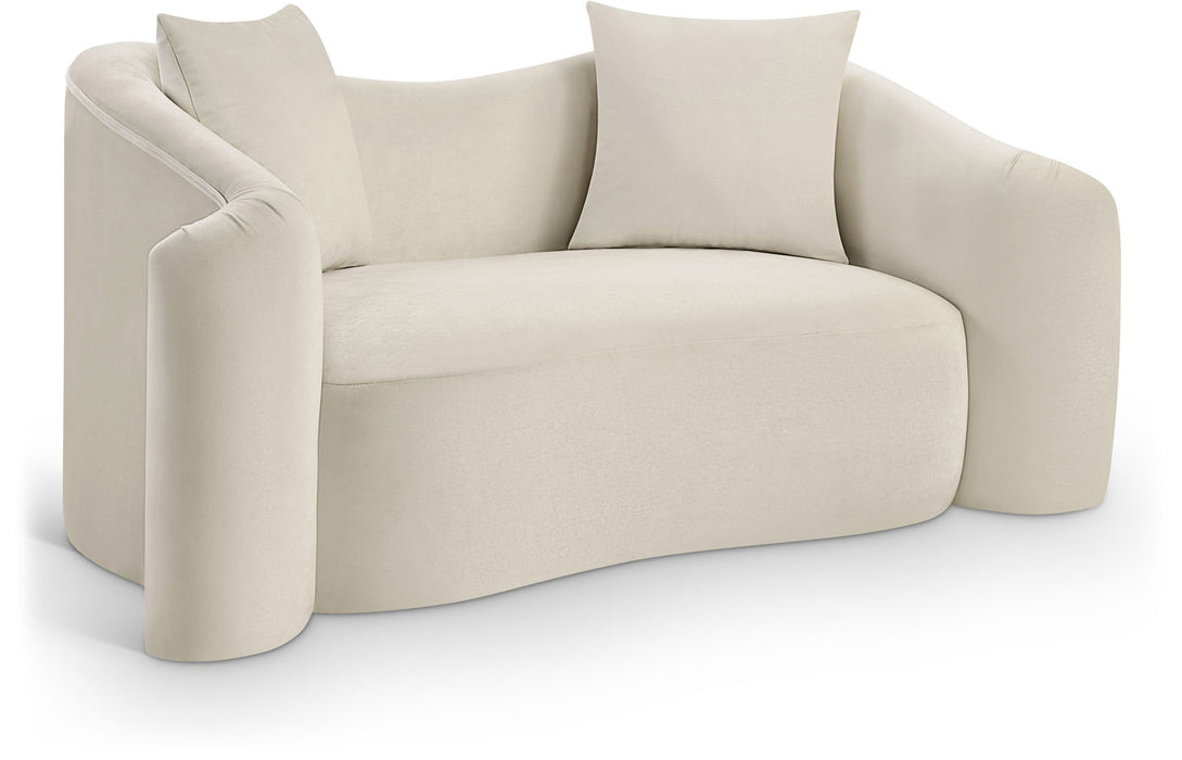 Destin - Loveseat Meridian Furniture