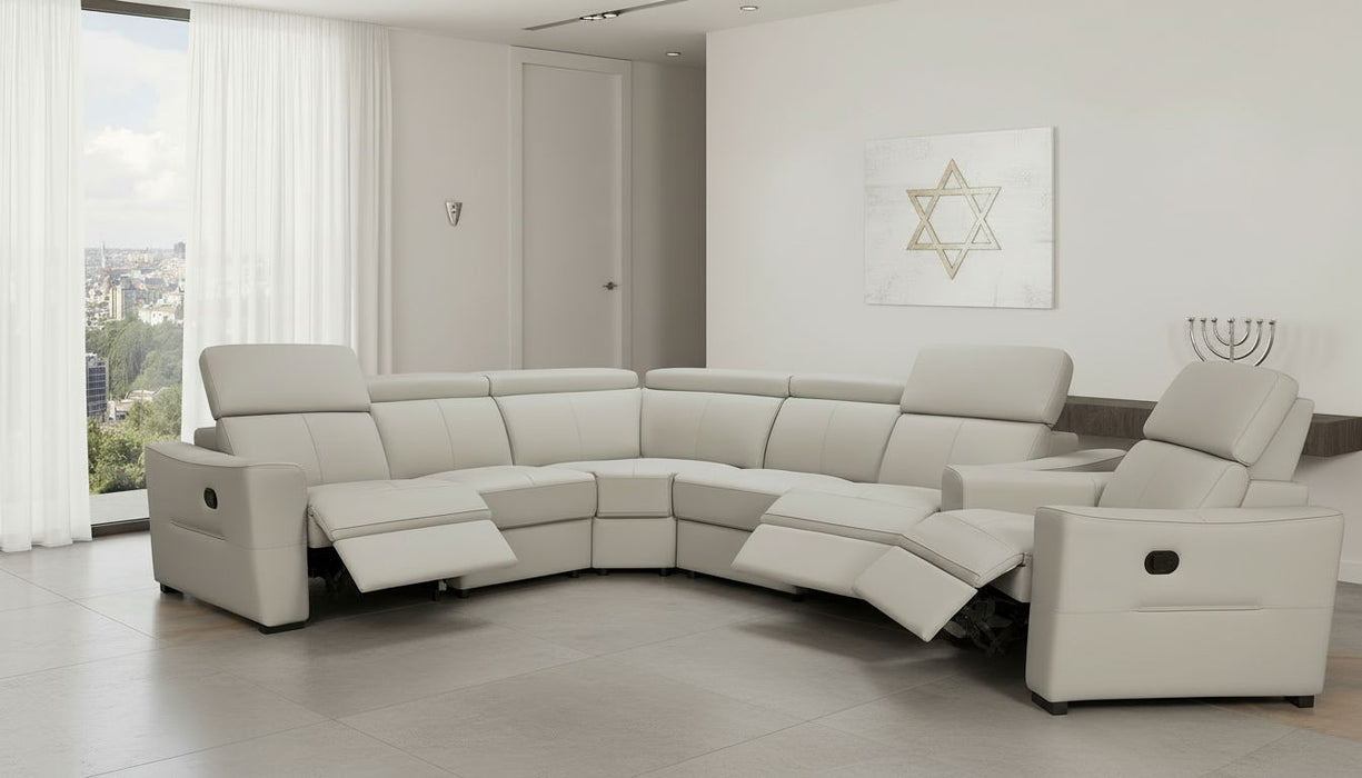 6021 - Sectional With Manual Recliners Extravaganza Collection