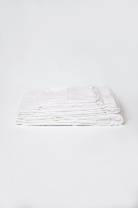 4 Piece Short Queen Brushed Microfiber Hypoallergenic Sheet Set - White Daily Nest