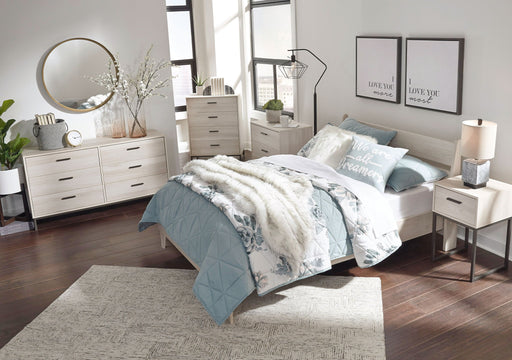 Socalle - Bedroom Set Signature Design by Ashley®