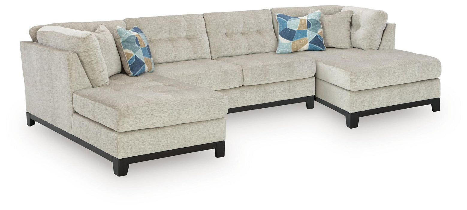 Maxon Place - Sectional Benchcraft®