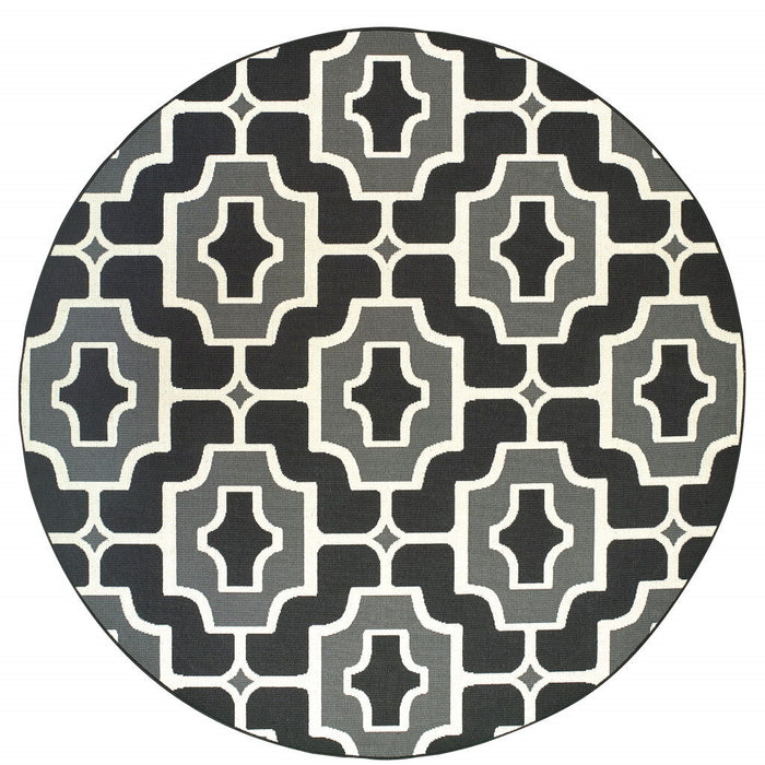 8' X 8' Round Geometric Stain Resistant Indoor / Outdoor Area Rug - Black / Gray