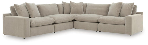 Maxton Heights - Sectional Benchcraft®
