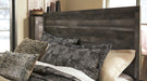 Wynnlow - Panel Bed Signature Design by Ashley®