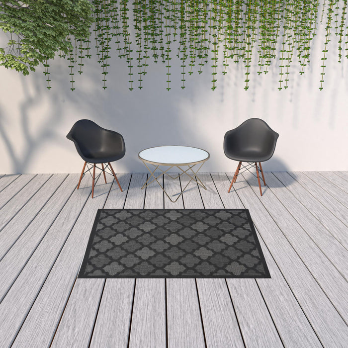 5' X 7' Ikat Indoor / Outdoor Area Rug - Charcoal Black