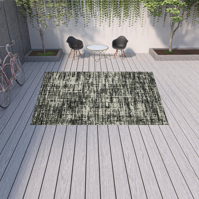 10' X 13' Abstract Stain Resistant Indoor / Outdoor Area Rug - Beige / Black