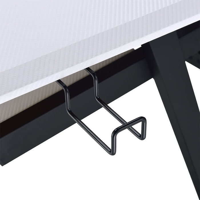 Saida - Music Desk ACME