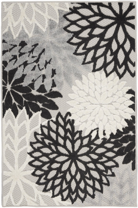 3' X 5' Floral Power Loom Area Rug - Black / White