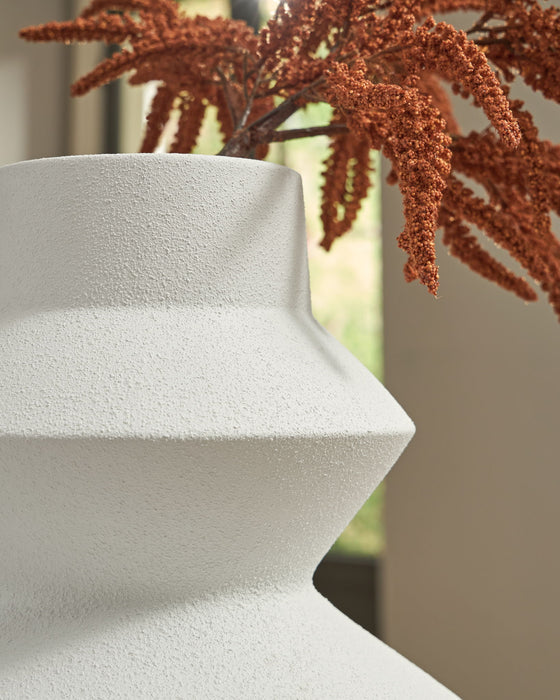 Naveen - Vase Signature Design by Ashley®
