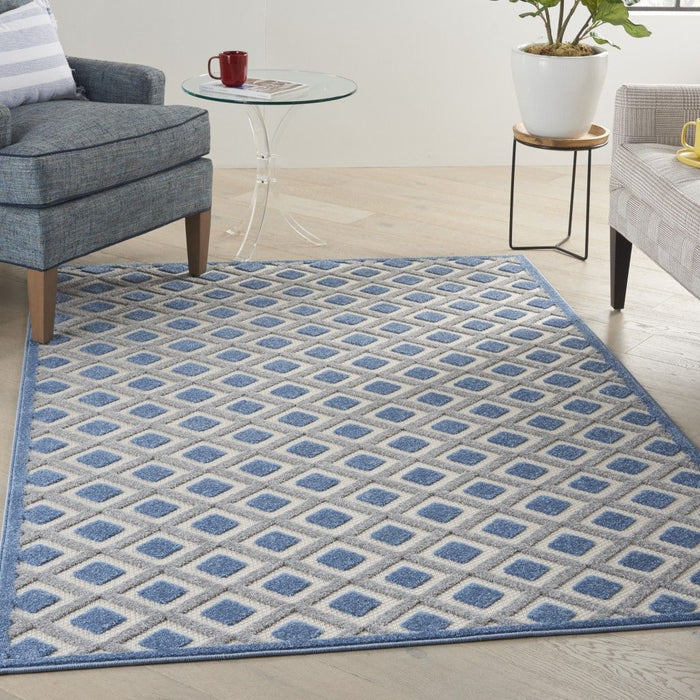 4' X 6' Geometric Indoor / Outdoor Area Rug - Blue / Gray