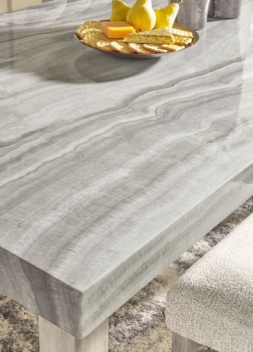 Larawyn - Dining Table Set Signature Design by Ashley®