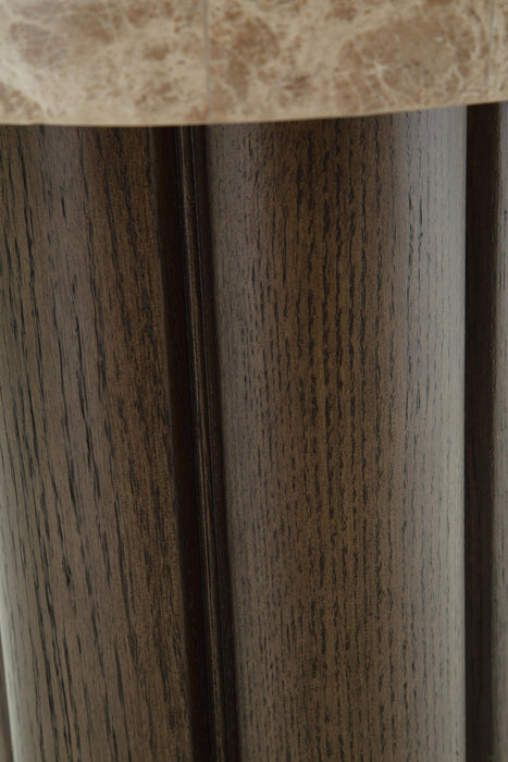 Darimore - Chair Side End Table - Burnished Brown Signature Design by Ashley®