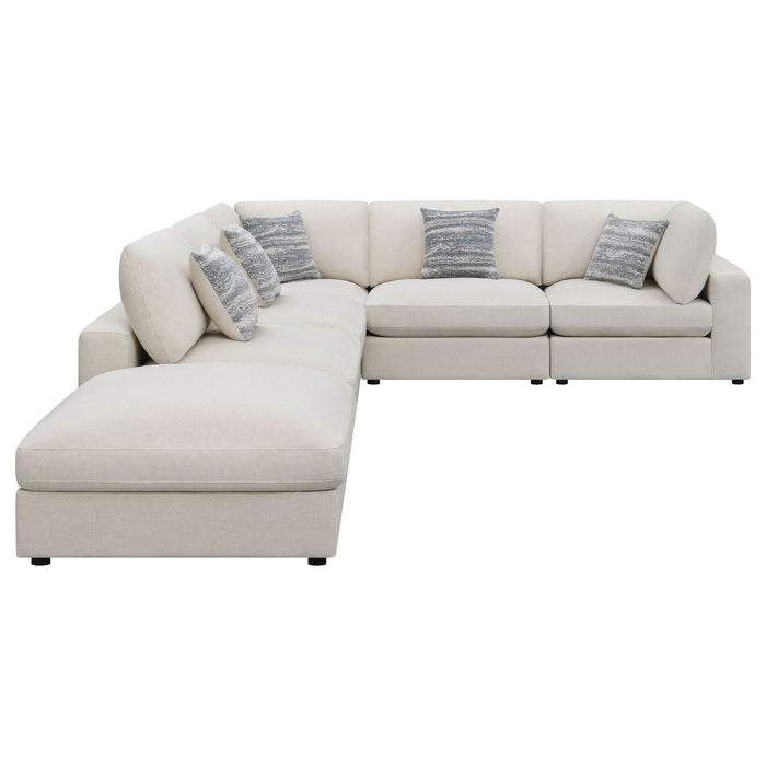 Rhette - Upholstered Sectional