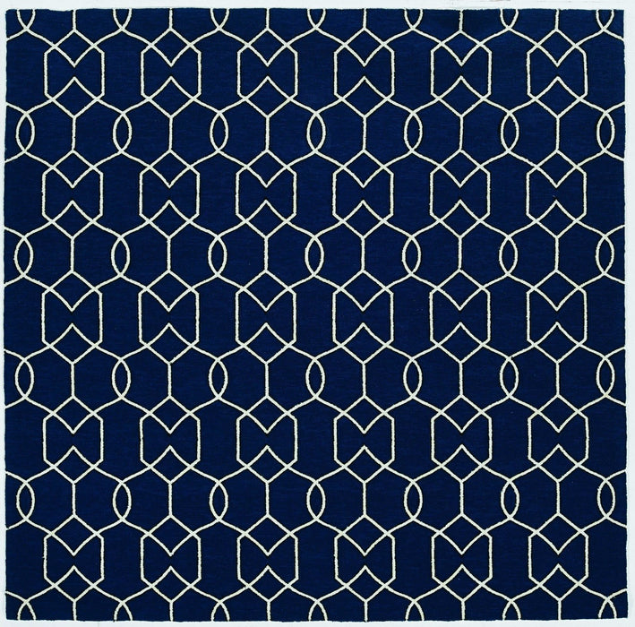 7' X 10' Hand Hooked UV Treated Trellis Indoor / Outdoor Area Rug - Navy Blue