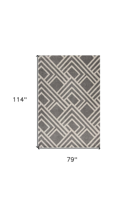 7' X 10' Machine Woven UV Treated Geometric Indoor / Outdoor Area Rug - Gray