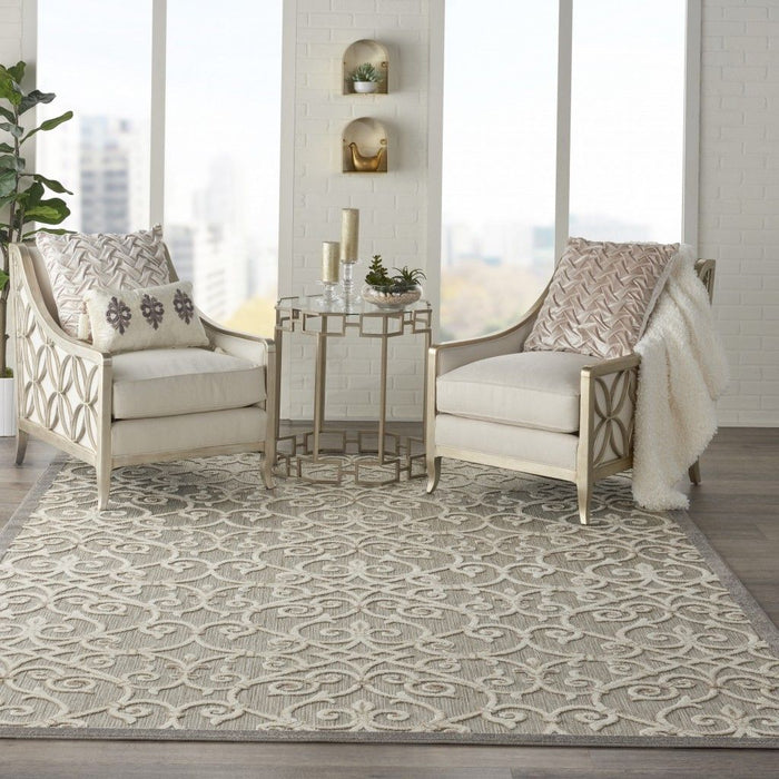 8' X 11' Floral Indoor / Outdoor Area Rug - Gray / Ivory