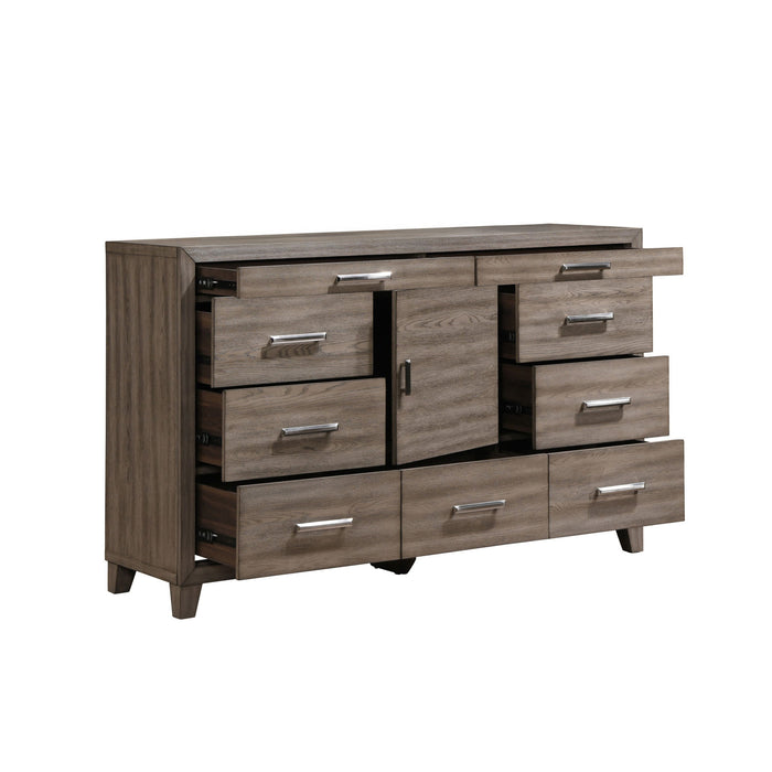 Harrisburg - 9 Drawer Dresser - Walnut