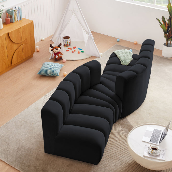 Arc - Velvet 4 Piece Sofa Meridian Furniture
