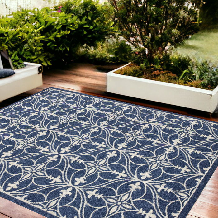 8' X 11' Machine Woven UV Treated Ogee Indoor / Outdoor Area Rug - Denim Blue