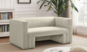 Henson - Loveseat Meridian Furniture