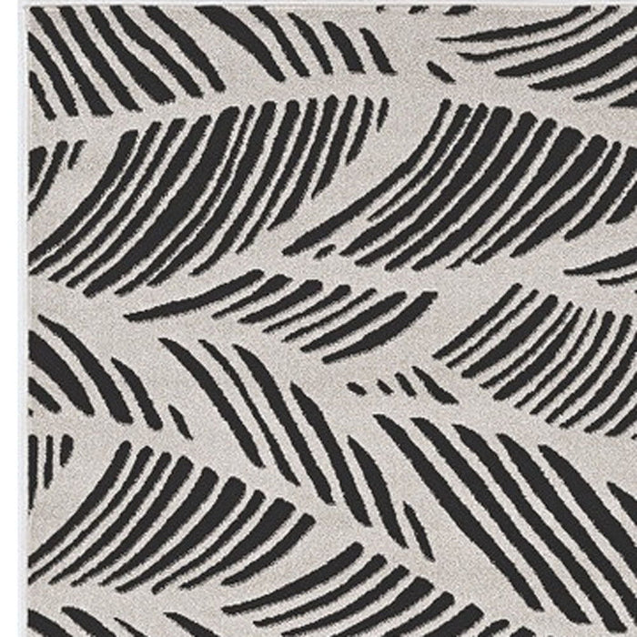 3' X 5' Machine Woven UV Treated Tropical Palm Leaves Indoor / Outdoor Area Rug - Black White