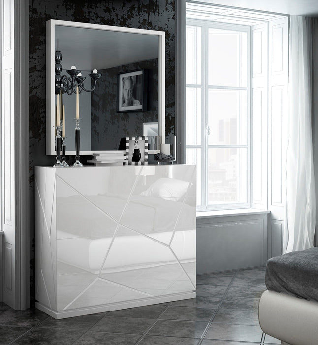 Kiu - Dresser Franco Spain