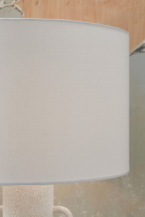 Perringhill - Metal Table Lamp - Distressed White Signature Design by Ashley®