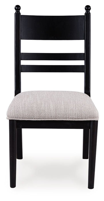 Greddinton - Dining Table Set Signature Design by Ashley®