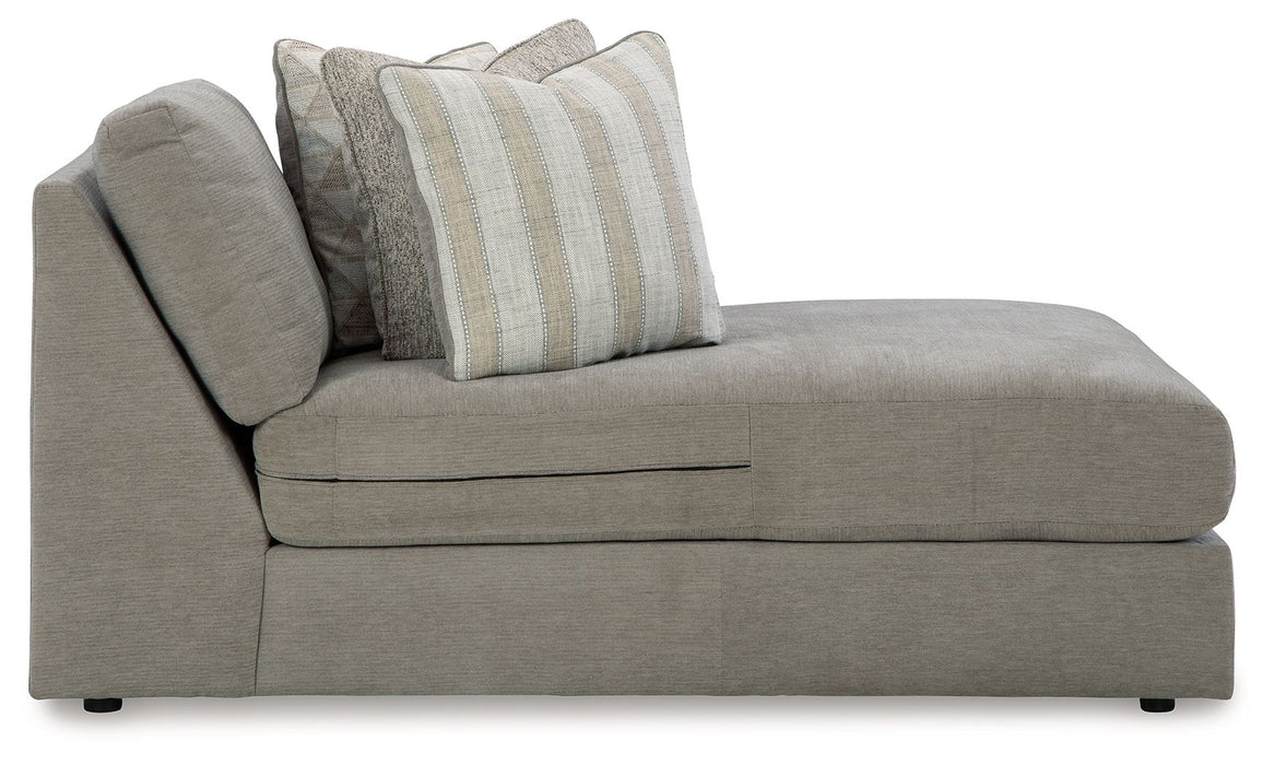 Avaliyah - 4 Piece Sectional Signature Design by Ashley®